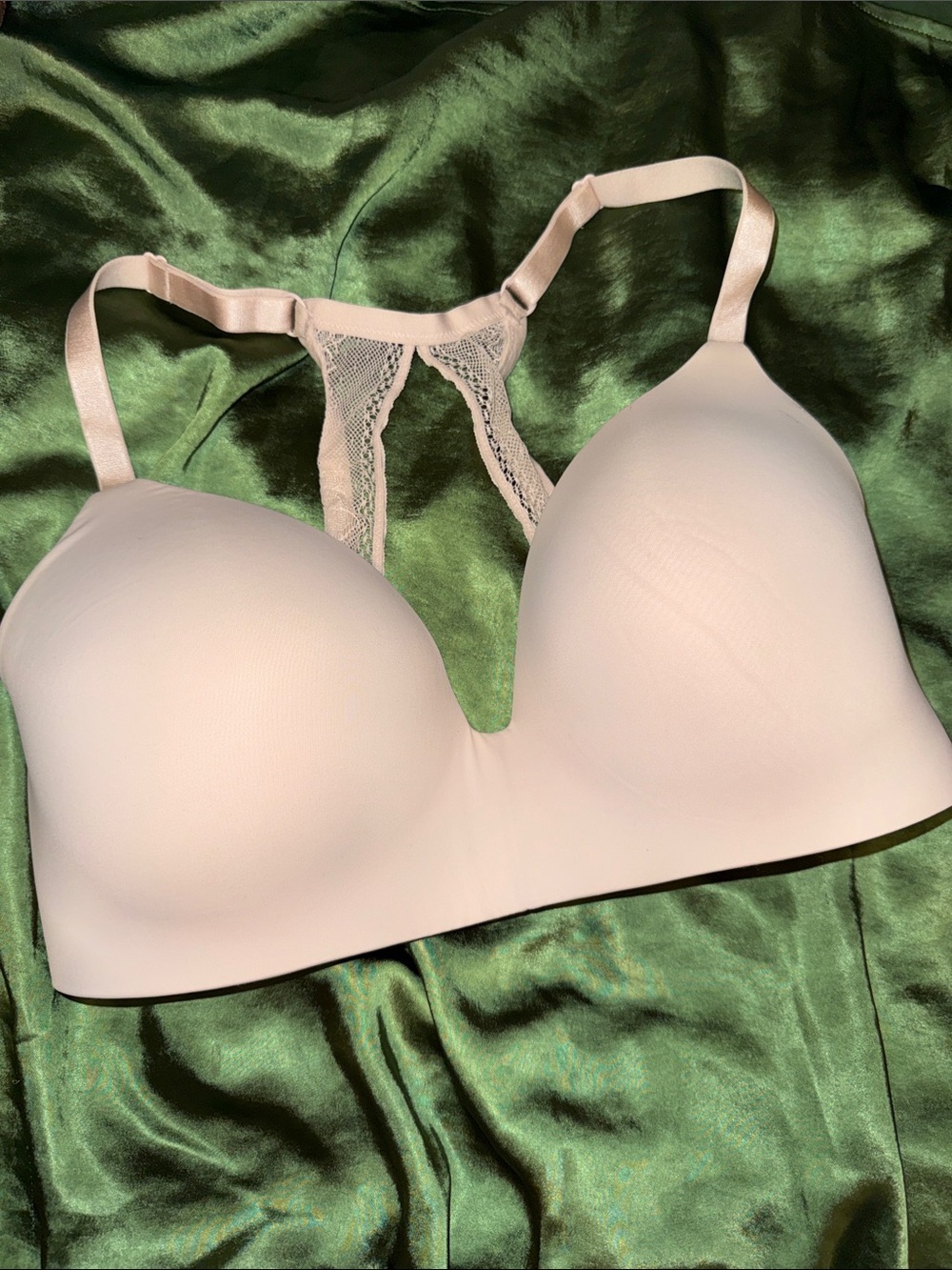 Victoria’s Secret Wireless Lace-Back Bra | Blush Pink 36DD